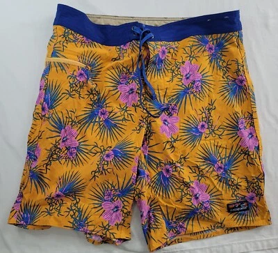 Patagonia Shorts Men 38 Orange Stretch Wavefarer Boardshorts 86543 Hawaiian Swim - Image 1 of 4