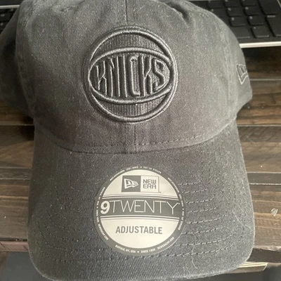 Gorra New Era NEW YORK KNICKS 9Twenty 920 negra con tirantes Foto 1 de 4