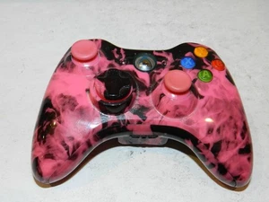 Official Microsoft Xbox 360 Black Wireless Game Controller w/Pink Thumbsticks - Picture 1 of 3
