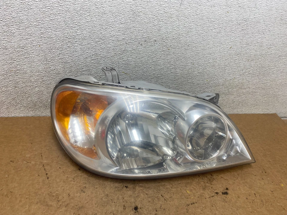 Faro lateral derecho pasajero Kia Sedona 2002 a 2005 OEM S7458 CV Foto 1 de 4