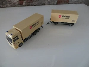 Herpa MAN TGA XXL Wechselkoffer-Hängerzug "Malteser" - Bild 1 von 5