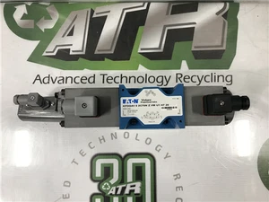 Eaton Vickers KFDG4V-5-2C70N-Z-VM-U1-H7-20 Proportional Valve 24VDC 18.5 GPM. - Afbeelding 1 van 5