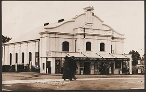 ASHFORD postcard Royal Cinema - Picture 1 of 1