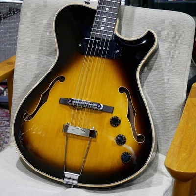 Guitarras Knaggs Chena A P Black Burst #405 modelo piezoeléctrico equipado con amortiguador dividido Foto 1 de 4