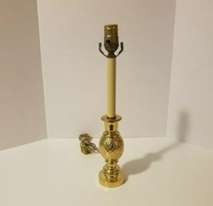 Vintage Brass Pineapple Lamp 16 1/4" Tall Corded Electric Table Lamp  - Picture 1 of 10