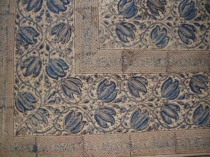 Mantel de algodón con estampado de bloques de tinte vegetal 90" x 60" azul - Imagen 1 de 2