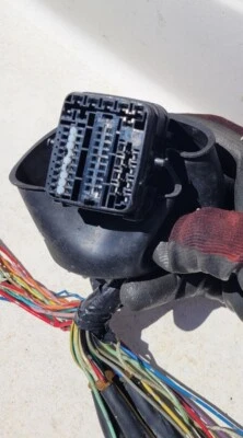 Infiniti G37S 2010 convertible VQ37VHR MOTOR CABLEADO CONECTOR ENCHUFE COLETA Foto 1 de 4