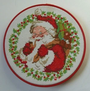 Vintage handgefertigter wunderschön gekreuzter traditioneller Weihnachtsmann in 7 Zoll Reifen - Bild 1 von 3