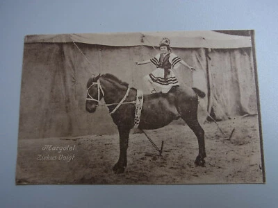 Rare AK um 1920: Margotel, ZIRKUS VOIGT / Lübecker Lichtdruck-Anstalt, Lübeck - Bild 1 von 4