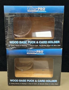 Lot de 2 rondelles et porte cartes Ultra Pro base bois - Photo 1/3