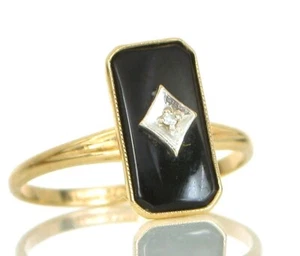 VINTAGE BEAUTIFUL 10K YELLOW GOLD RING BLACK ONYX DIAMOND SIGNET SIZE 6 1.5GRAMS - Picture 1 of 1
