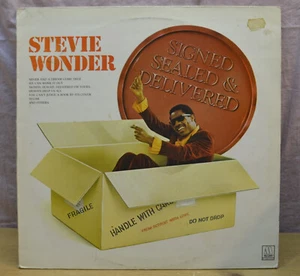 LP : STEVIE WONDER - SIGNED SEALED & DELIVERED - Foto 1 di 3