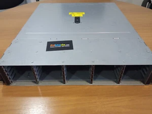 HP StorageWorks D2700 Disk Enclosure AJ941A 25x2.5"Bay 2xIO 2xPS 2xFAN - Afbeelding 1 van 9