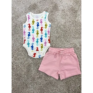 New Hanna Andersson 3-6 Seahorse Bodysuit Shorts Set - Picture 1 of 3