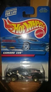 Hot Wheels 2000 Camaro Z-28 Black Collector #124 Blue Card Brandneu  - Bild 1 von 3