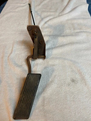 MOPAR A_BODY 1971 Dodge Dart 340 V-8 Gas Pedal Assembly with (SHORT CABLE) - Image 1 of 4