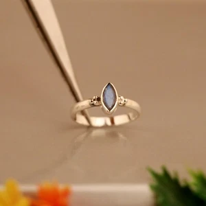 Natural Labradorite Ring Statement Ring Boho Ring 925 Sterling Silver Ring Gifts - Picture 1 of 7