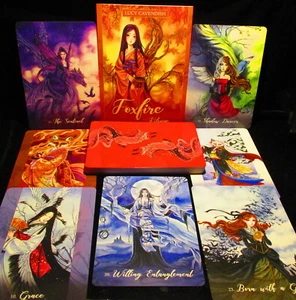 NEW ~ KITSUNE ORACLE CARDS & BOOK SET EASTERN SPIRITUALITY & SHAPESHIFTING FOXES - Imagen 1 de 12