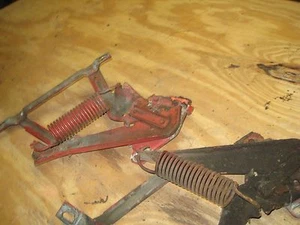 1971 PLYMOUTH ROADRUNNER SATELITE GTX 440 HOOD HINGES - Picture 1 of 4