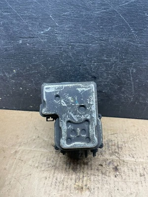 2005 - 2007 Chevy Express GMC Savana 1500 2500 ABS Anti Lock Brake Pump R4398 DG - Image 1 of 4