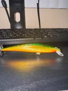 Green Gold Tiger Jerkbait - Picture 1 of 6