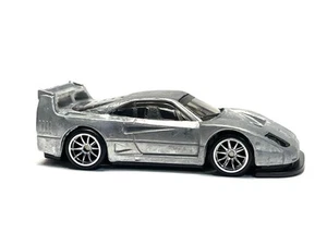 Hot Wheels New Raw 2025 F40 Ferrari Unspun W/Real Riders - Picture 1 of 10