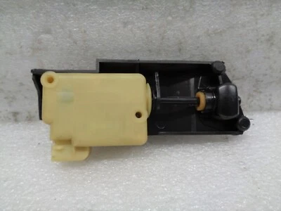 Volvo XC90 2008 tanque de combustible depósito llenado solapa puerta tapa actuador OEM AK221161 Foto 1 de 4