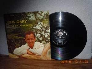 GARY,JOHN Vinyl lp...A LITTLE BIT OF HEAVEN...RCA...M-/VG++...'65 - Foto 1 di 2