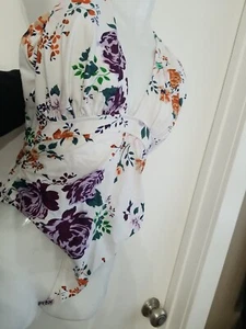 Cupshe one piece swimsuit/Bathingsuit White Purple Orange Floral Deep V Sz L NWT - Picture 1 of 5