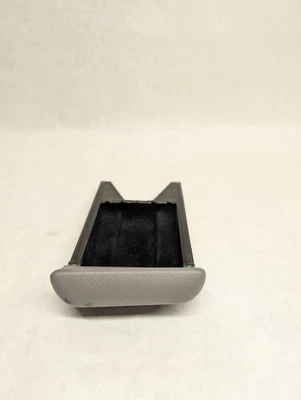 Bandeja de almacenamiento para cambio de monedas Honda Accord 1998-2002 tablero lateral del conductor gris OEM Foto 1 de 2