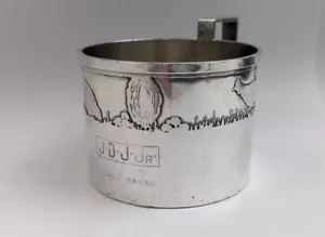 Tazza bambino sterling Marshall Field Chicago 1916 Arts & Crafts con polli - Foto 1 di 7