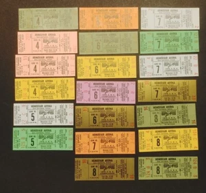 Lotto (20) Biglietti Basket Campionato ABA San Antonio Spurs 1975  - Foto 1 di 11