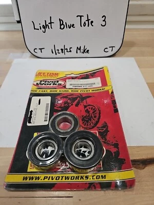 KIT COJINETE RUEDA TRASERA PIVOT WORKS SUZUKI PWRK-S17-400 Foto 1 de 3