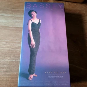 5 CD Shirley Bassey - Foto 1 di 4