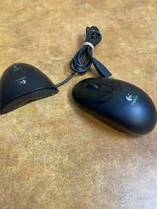 LOGITECH 831276-0000 CORDLESS MOUSE + 831192-3000 C-BN4 FAST RF RECEIVER - Picture 1 of 3