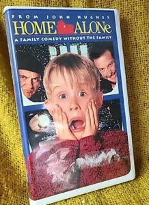 Home Alone 1990 VHS Movie Clamshell Used - Picture 1 of 4