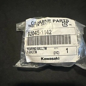 Rodamiento de bolas Kawasaki KLT160 KLT185 KLF220 KLF300 KLF400 KVF400 92045-1142 A26 - Imagen 1 de 2