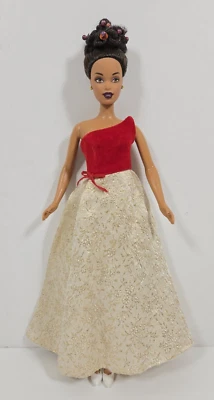 Muñeca Barbie Mattel Cinnabar Sensation de Byron Lars con traje Tammy Beauty Queen Foto 1 de 4