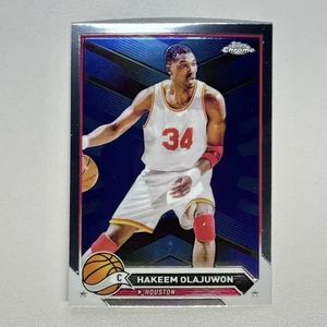 2023-24 Topps Chrome #52 Hakeem Olajuwon - Picture 1 of 2