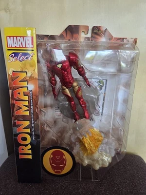 Diamond Select Toys Marvel Select Iron Man Action Figure 7-inch Scale - image 1 of 3