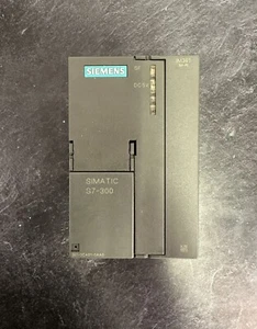 SIEMENS 6ES7 361-3CA01-0AA0 SIMATIC S7 EXPANSION MODULE - Picture 1 of 8