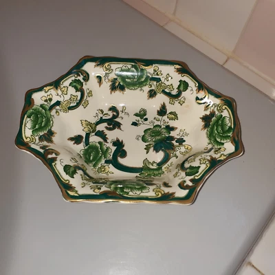 GORGEOUS Mason's Ironstone China Chartreuse England Green/White/Gold Dish/Bowl - Image 1 of 4