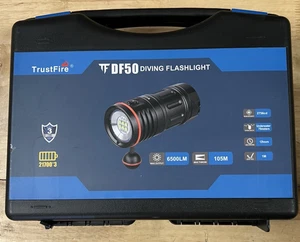 Trustfire DF50 6500 Lumen Diving Lights Snorkeling Rechargeable Flashlight -70M - Picture 1 of 2