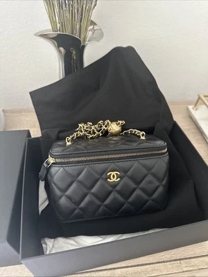 Bolso Chanel AP2303 cadena tocador piel de cordero K3100428927400057 r19_0925 r19_09 Foto 1 de 4