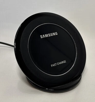 Samsung Galaxy Charger EP-NG930 Black 5V 2A Qi Wireless Fast Charge Stand - Image 1 of 4