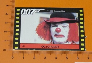 #98 JAMES BOND 007 OCTOPUSSY ROGER MOORE CLOWN MONTY GUM CARD 1985