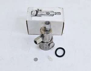 Process Measurement & Controls PT-100-N-HC-S Pressure Transmitter - Picture 1 of 12