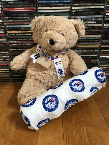 Philadelphia 76ers NBA Plush Bear & Blanket Combo / NWT Cover