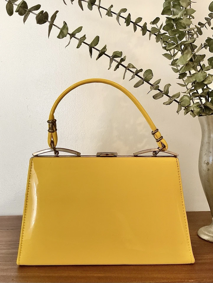 1950s 1960s Yellow Patent Leather Vinyl Handbag, Vintage 50s 60s Purse, Mod - Image 1 of 4