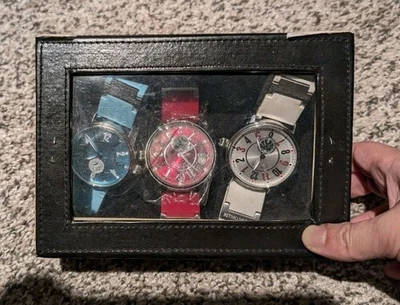 批量 3 件 Ritmo Mundo Divina 瑞士制造银色 WR 5ATM 男女通用腕表 — 第 1/4 张图片